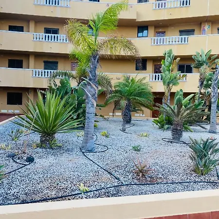 Apartment Medano Sweet 2 Bedrooms With Wi-fi, Pool, Beach El Medano (Tenerife)